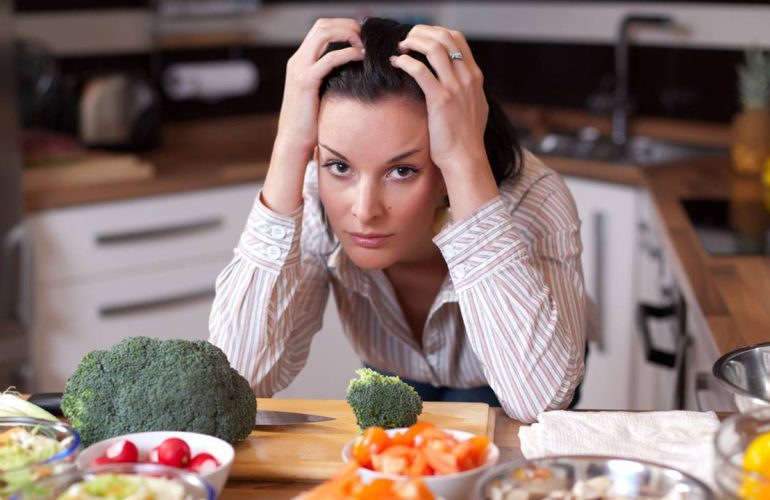 Una dieta saludable y equilibrada es fundamental en todos los aspectos de la vida para controlar los niveles de Cortisol.